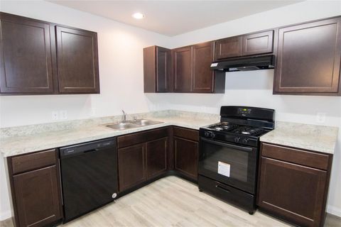 Photo of 5627 Cobark Creek Trail, Katy, TX 77449 (MLS # 90503585)
