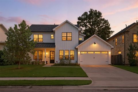 Photo of 1607 Wakefield Drive, Houston, TX 77018 (MLS # 51086192)