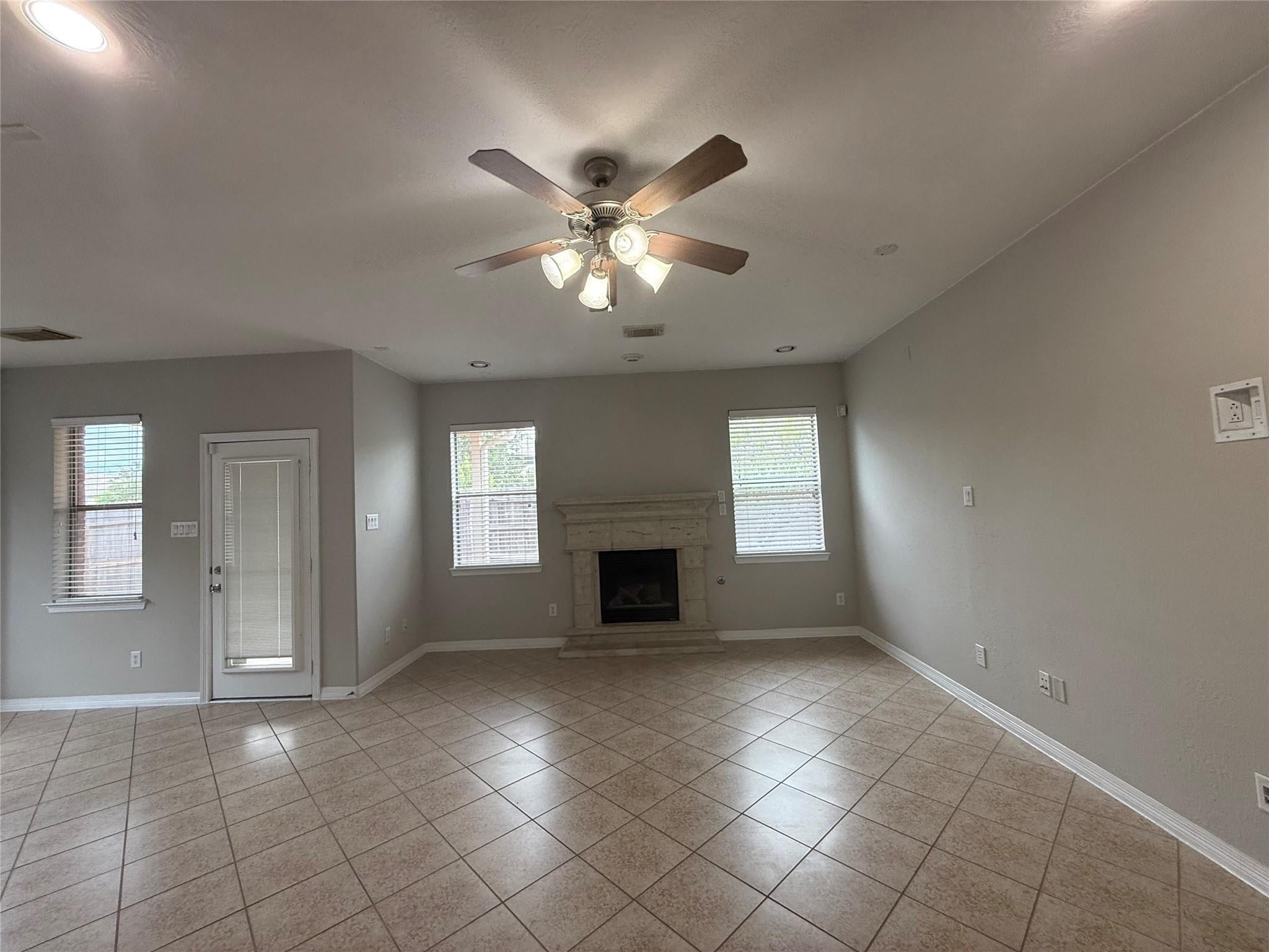 5523 Baby Blue Lane Lane