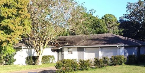 Photo of 5003 Apple Springs Drive, Pearland, TX 77584 (MLS # 64689183) Photo of 5003 Apple Springs Drive, Pearland, TX 77584 (MLS # 64689183)