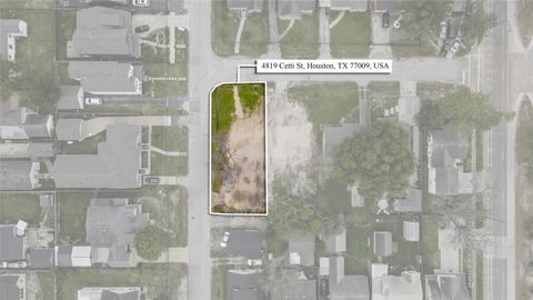 Photo of 4819 Cetti Street, Houston, TX 77009 (MLS # 41979007)
