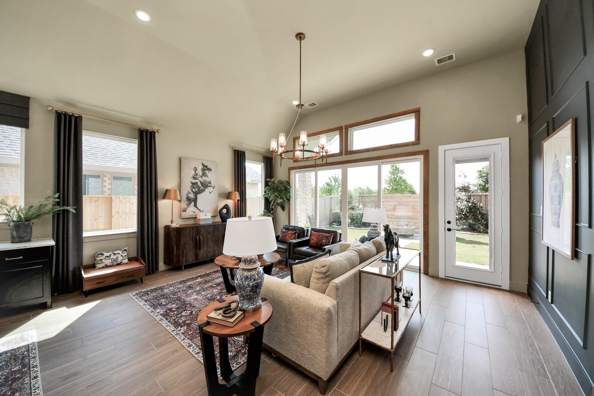 9710 Manor House Lane