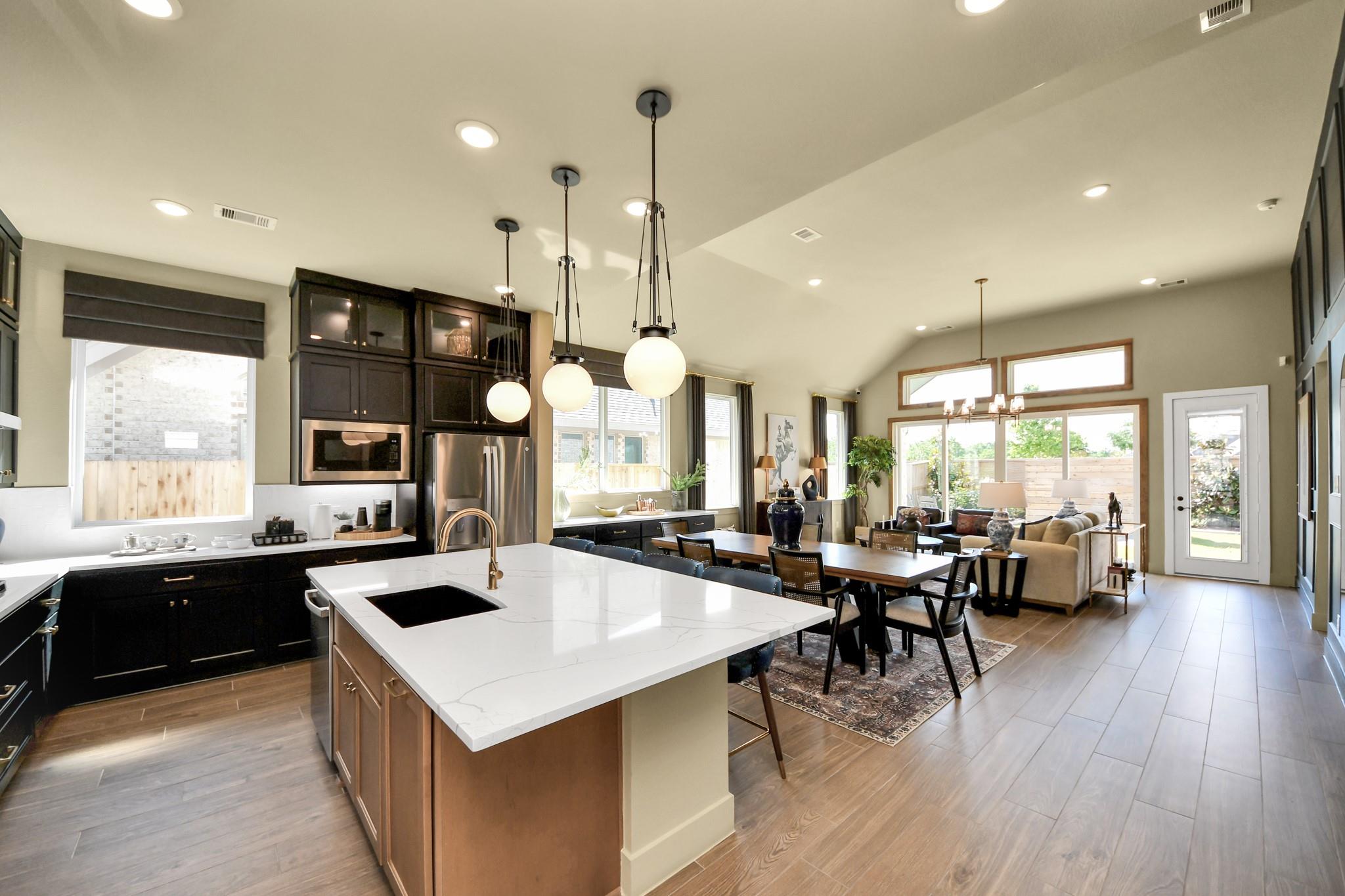 9710 Manor House Lane