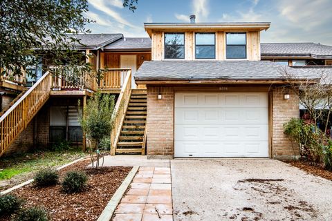 Photo of 1507 Wimbledon Drive, Huntsville, TX 77340 (MLS # 90184187)