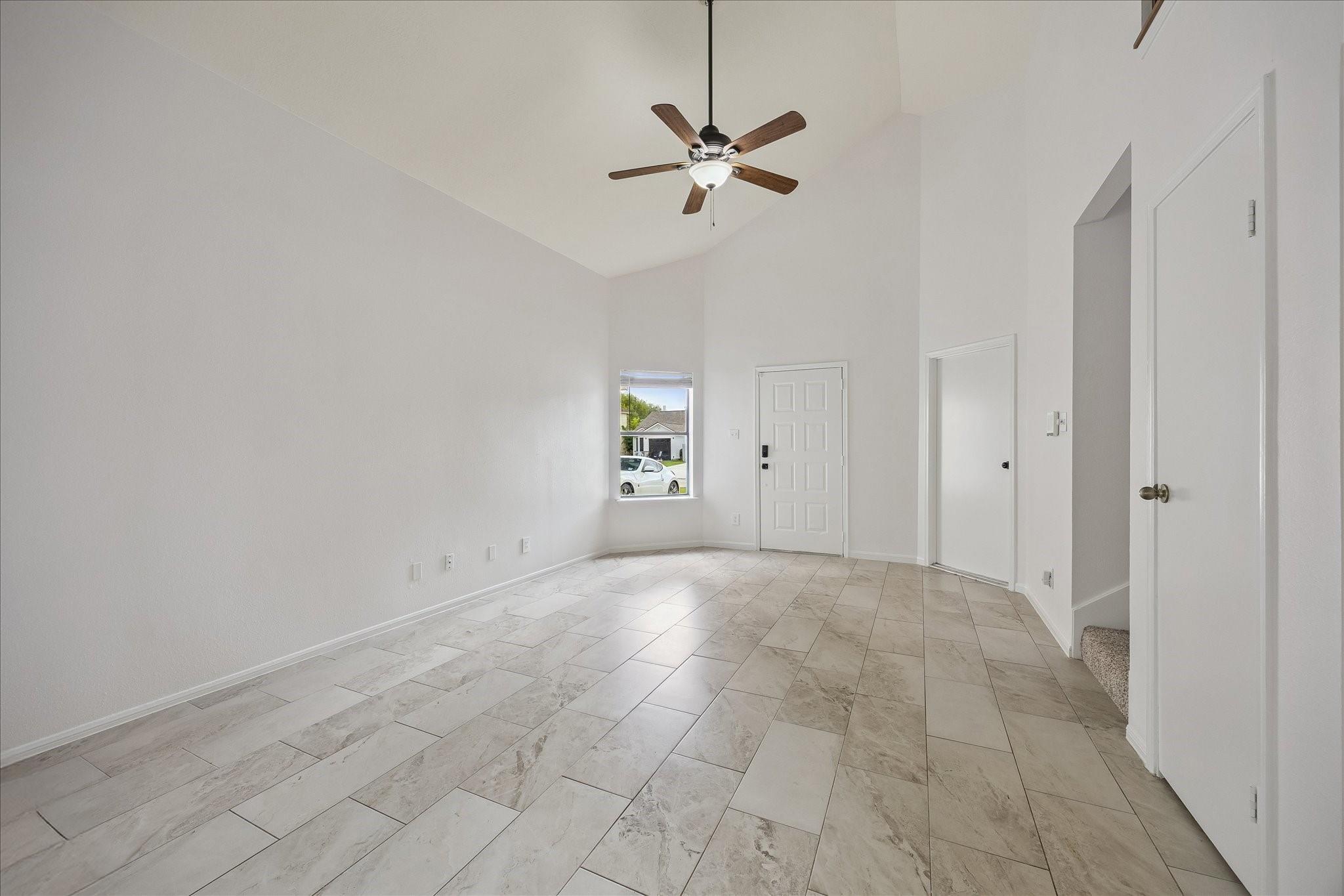 5813 Guadalupe Drive
