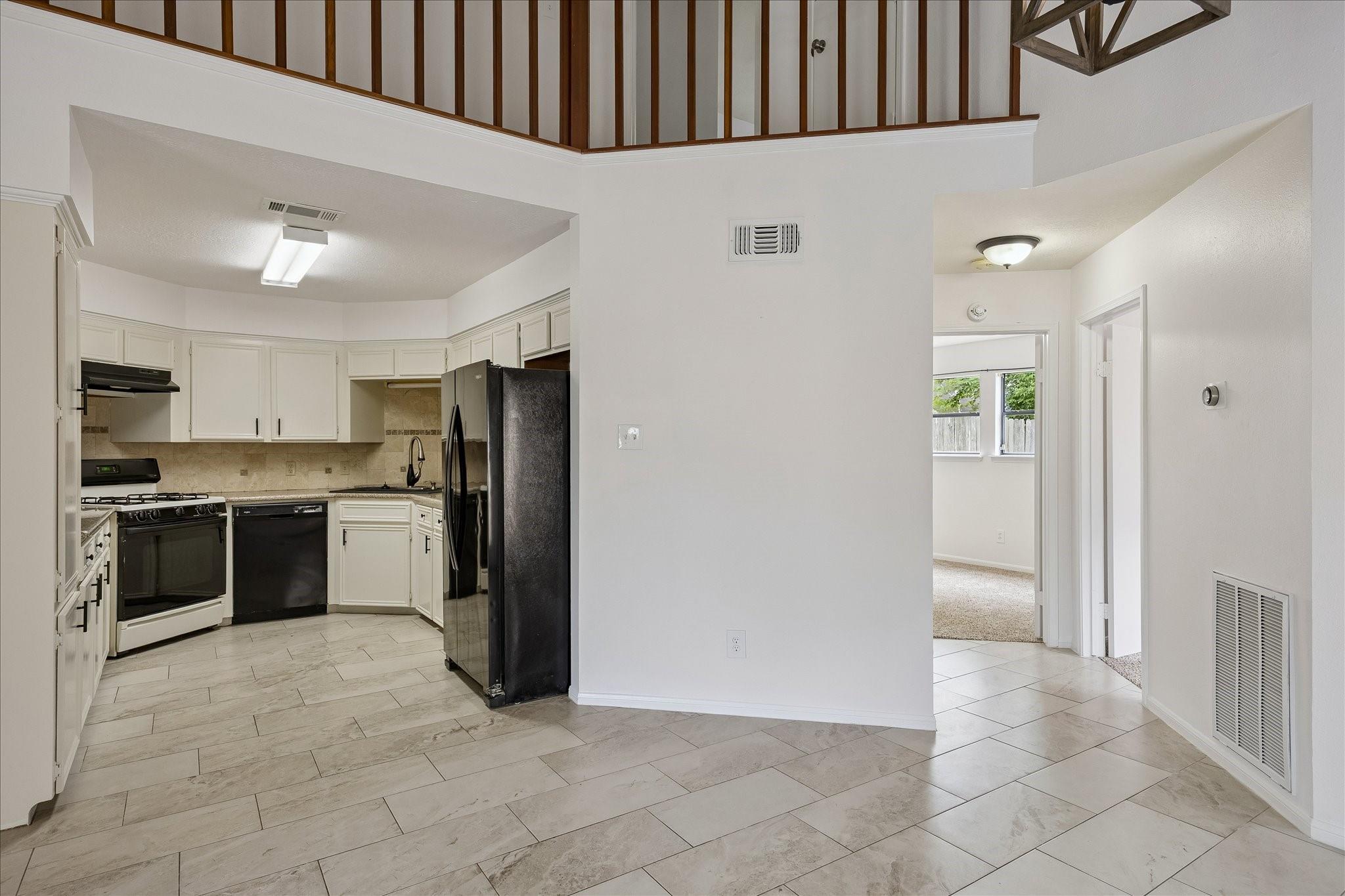 5813 Guadalupe Drive