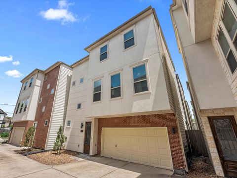 Photo of 5319 Kiam Street #C, Houston, TX 77007 (MLS # 29889809)