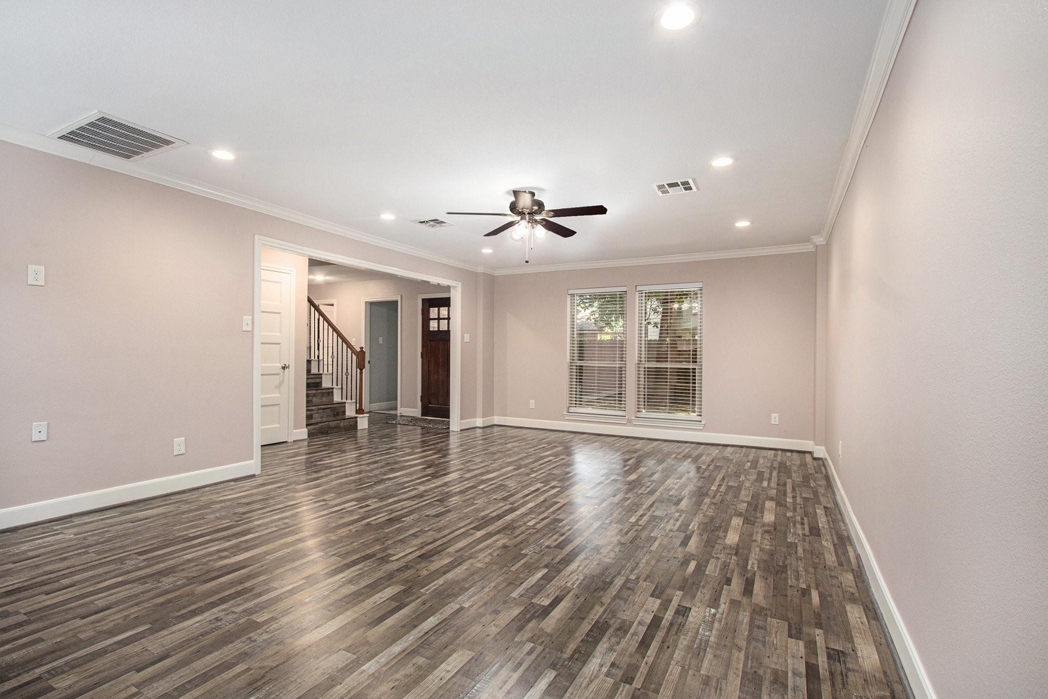 Houston, Texas 77070, United States, 5 Bedrooms Bedrooms, ,4 BathroomsBathrooms,Residential,Active,220453