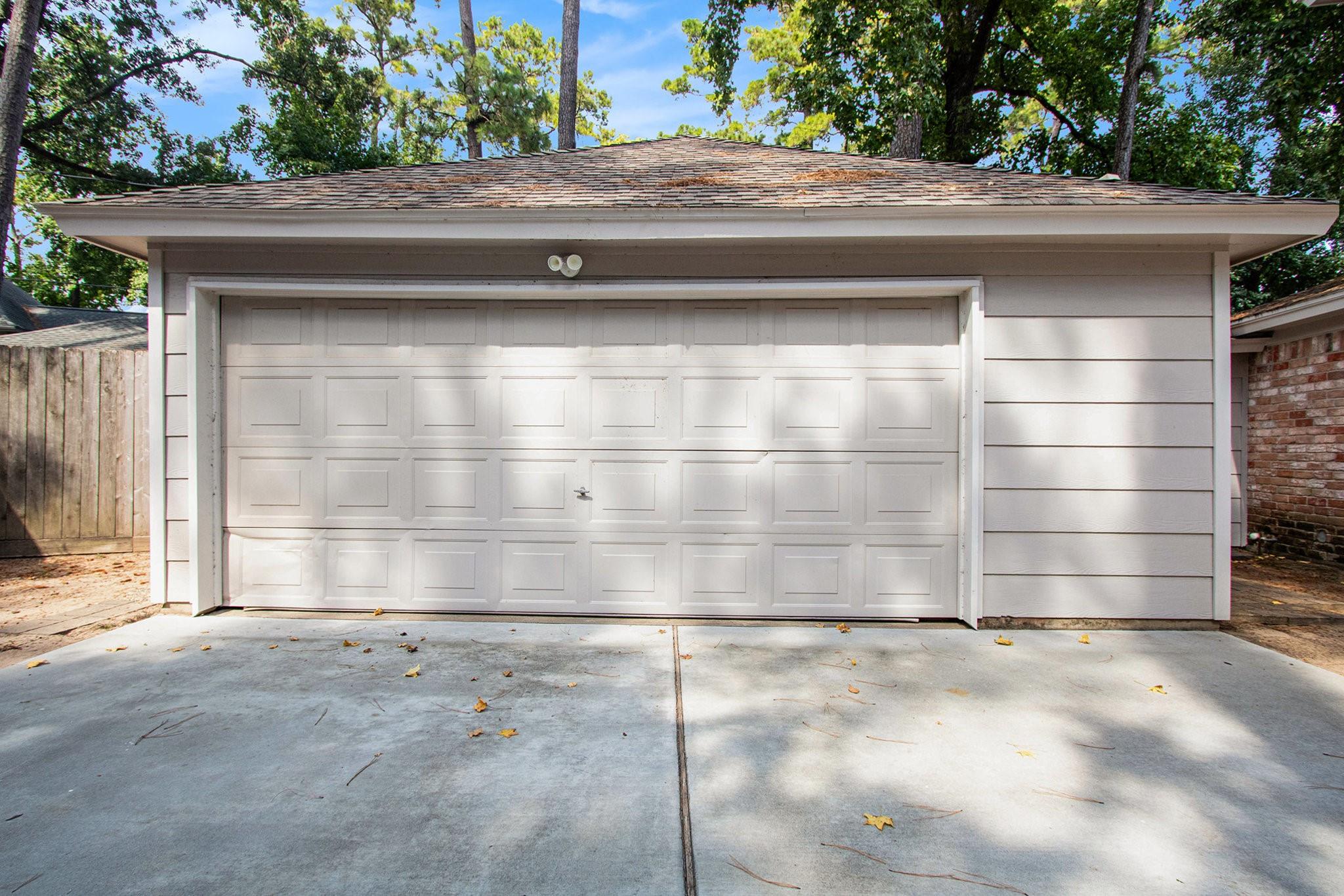 Houston, Texas 77070, United States, 5 Bedrooms Bedrooms, ,4 BathroomsBathrooms,Residential,Active,220453