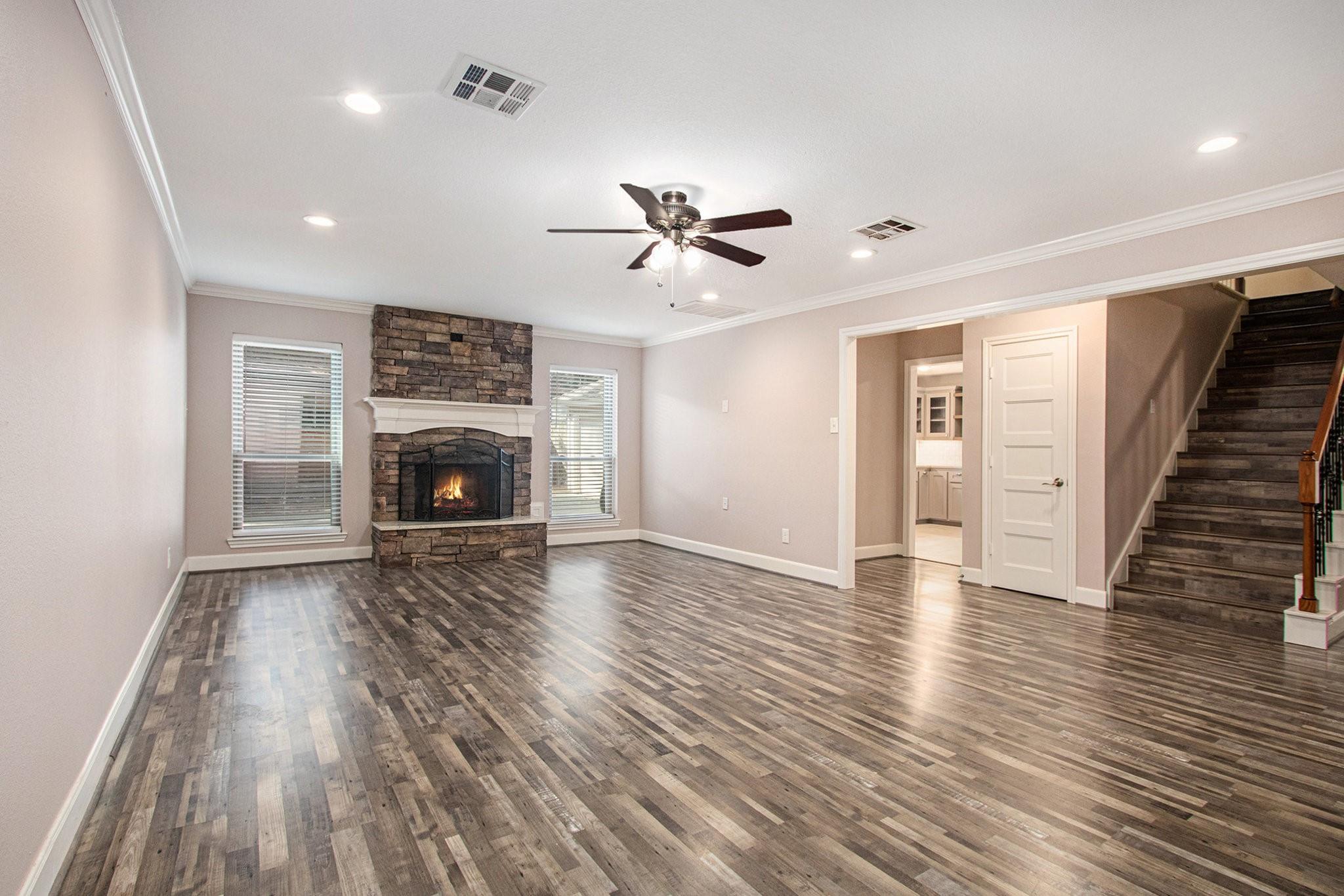 Houston, Texas 77070, United States, 5 Bedrooms Bedrooms, ,4 BathroomsBathrooms,Residential,Active,220453