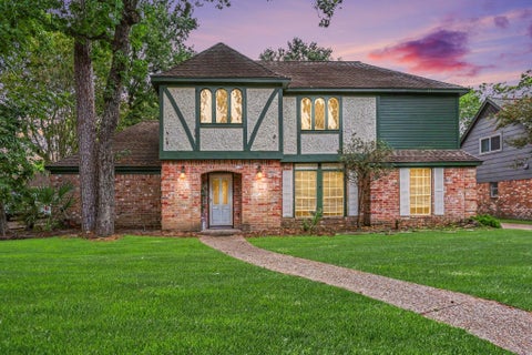 Homes For Sale - 5823 Havenwoods Dr<br/> Houston, TX 77066
