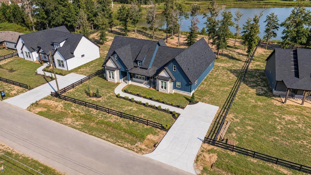 Photo of 160 County Road 37301, Splendora, TX 77372 (MLS # 46657014)
