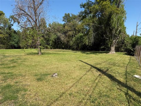 Photo of 5427 Manton Street, Houston, TX 77028 (MLS # 71210316)