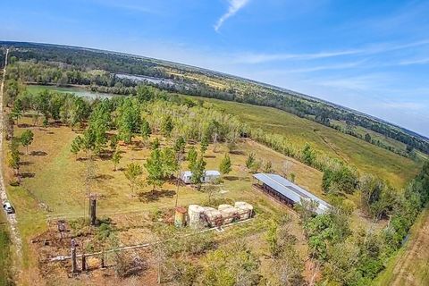 695 Private Road 489 Dayton TX 77535