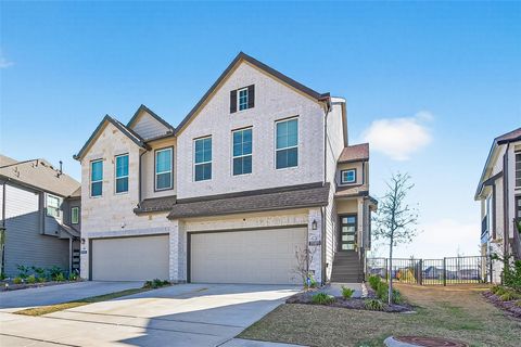 Photo of 21163 Medina River Drive, Cypress, TX 77433 (MLS # 41570010)