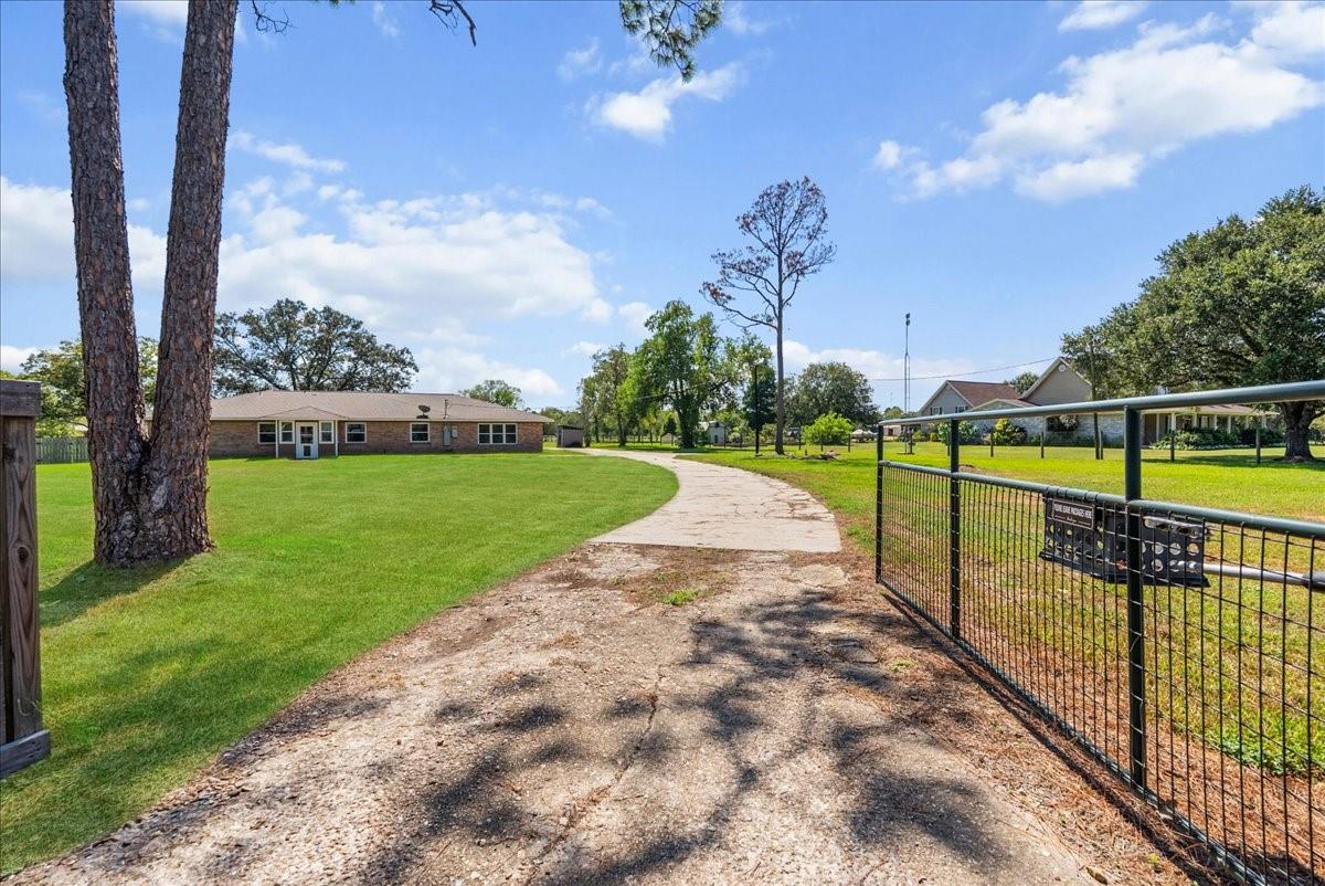 4215 County Road 182