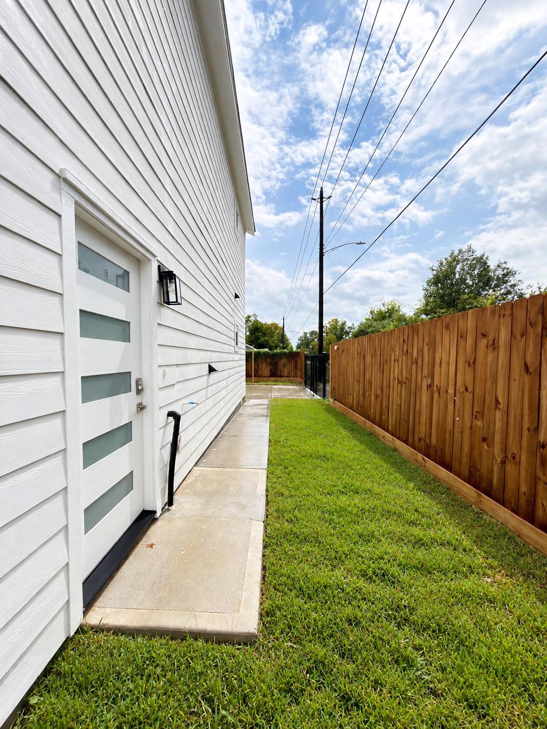 7502 Laura Koppe Road B