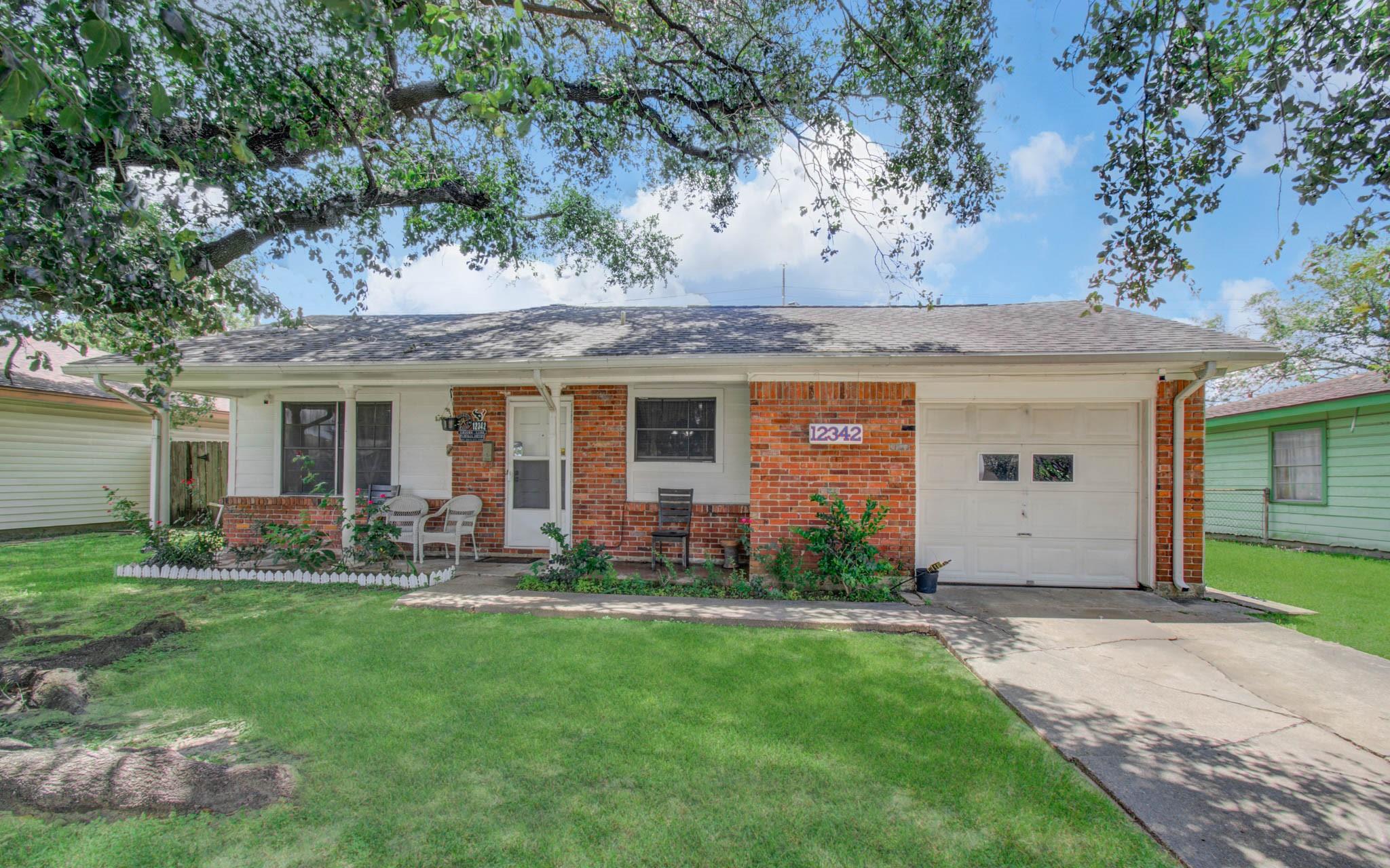 12342 Ledger Lane