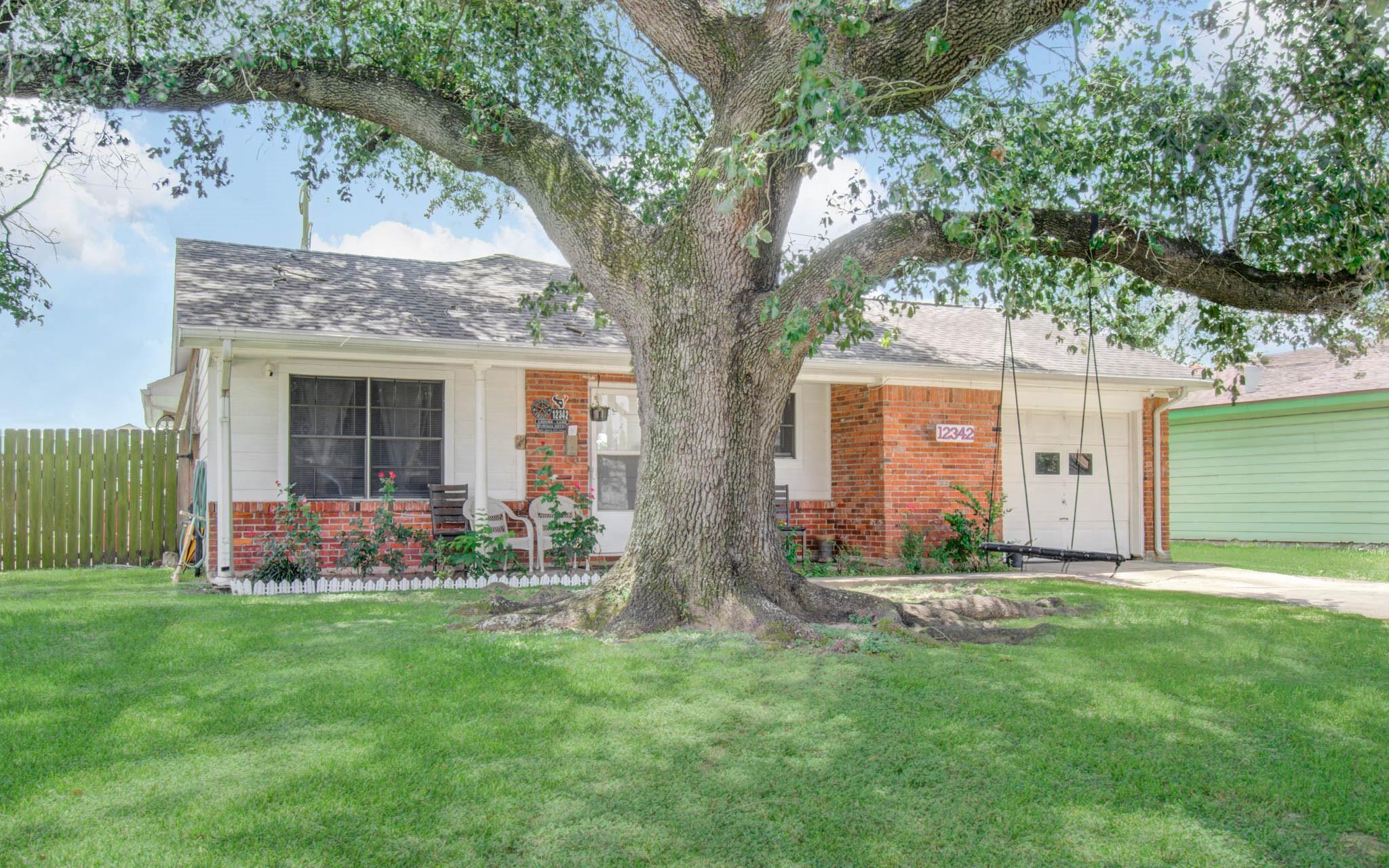 12342 Ledger Lane