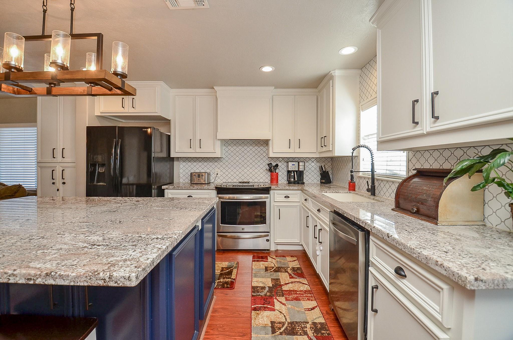 835 Tropicana Blvd, East Bernard, TX, 77435