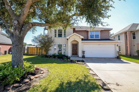 Photo of 835 Tropicana Boulevard, East Bernard, TX 77435 (MLS # 51359525)