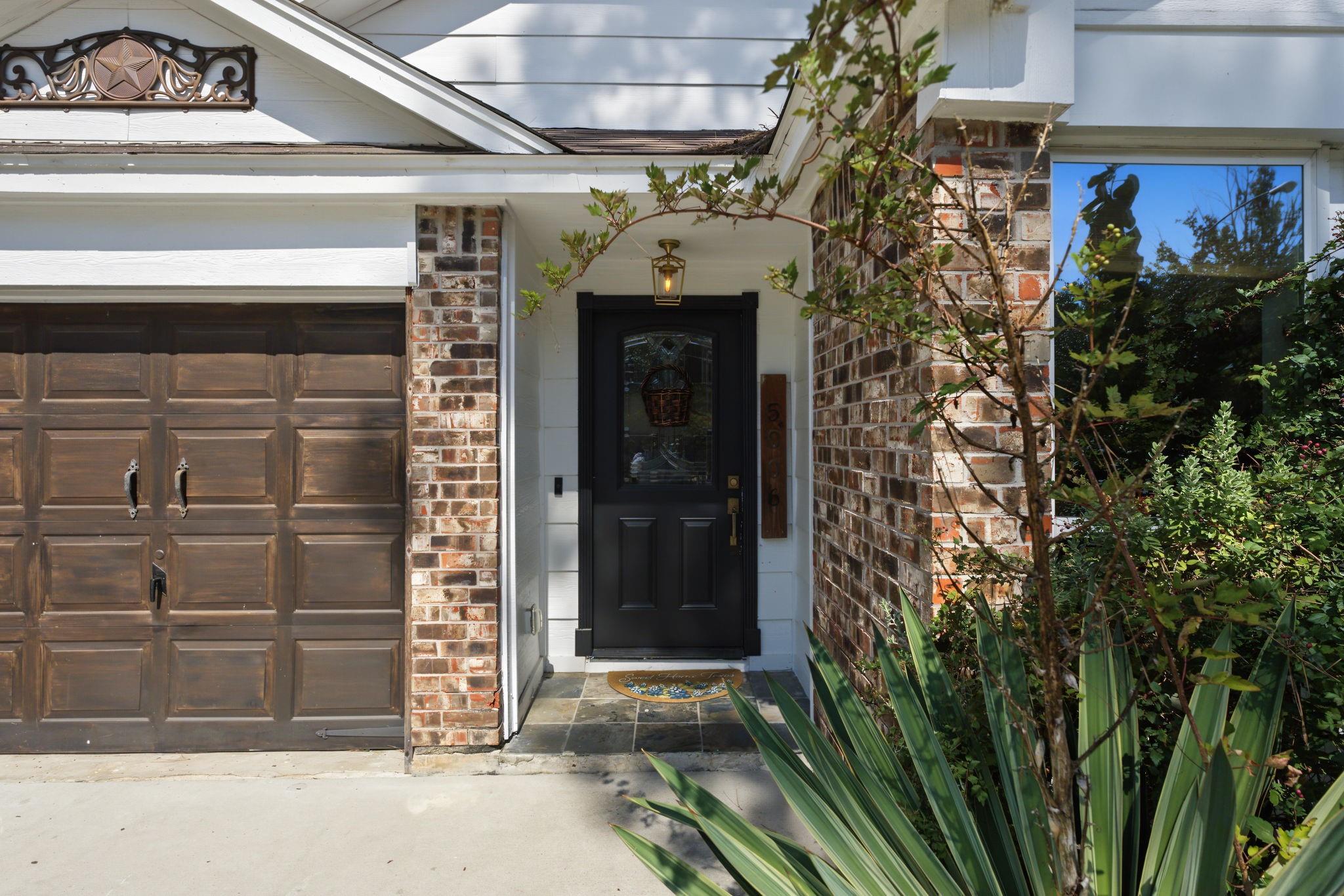 5006 Deer Point Drive