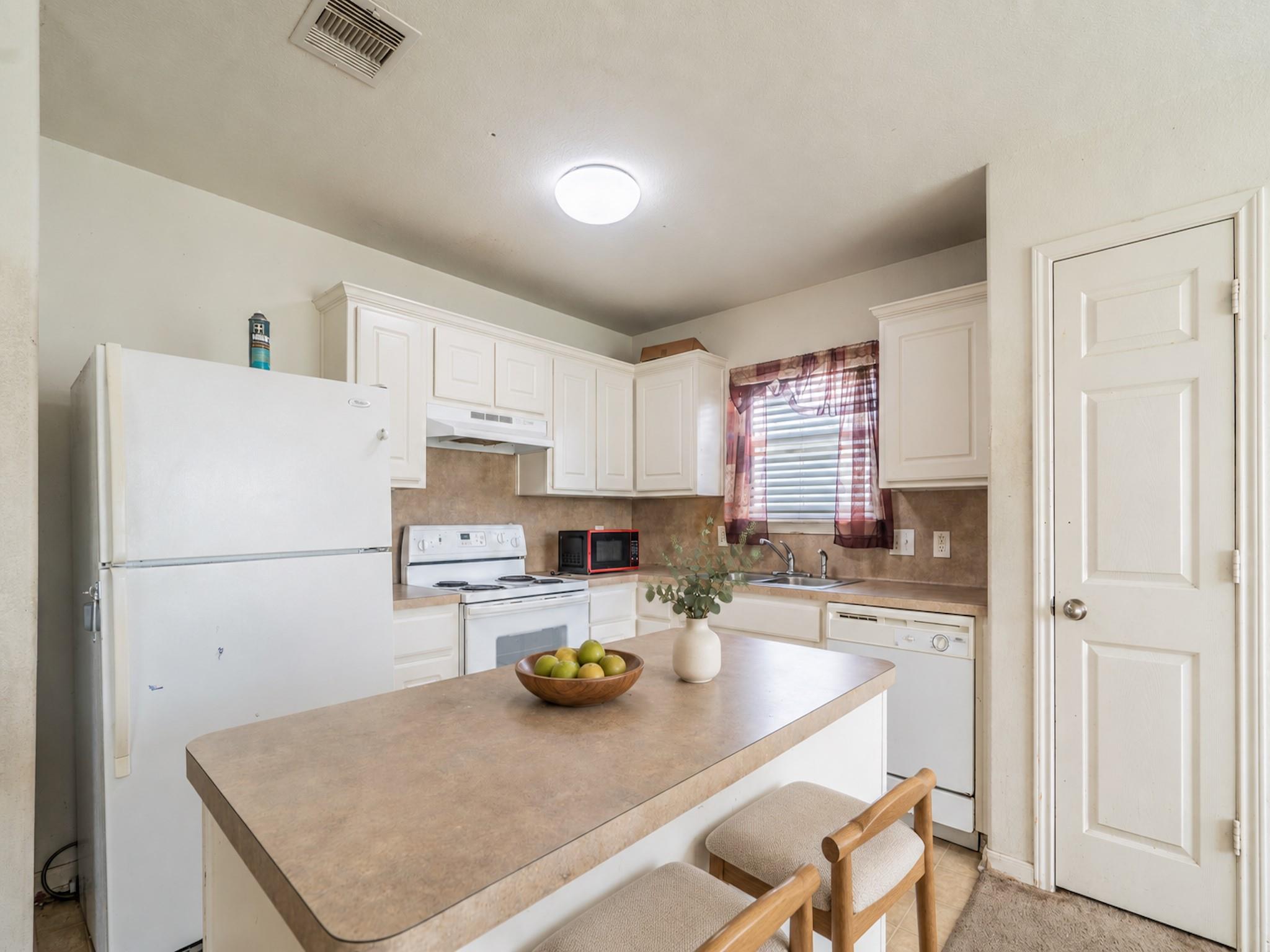 7122 Timber Moss Lane