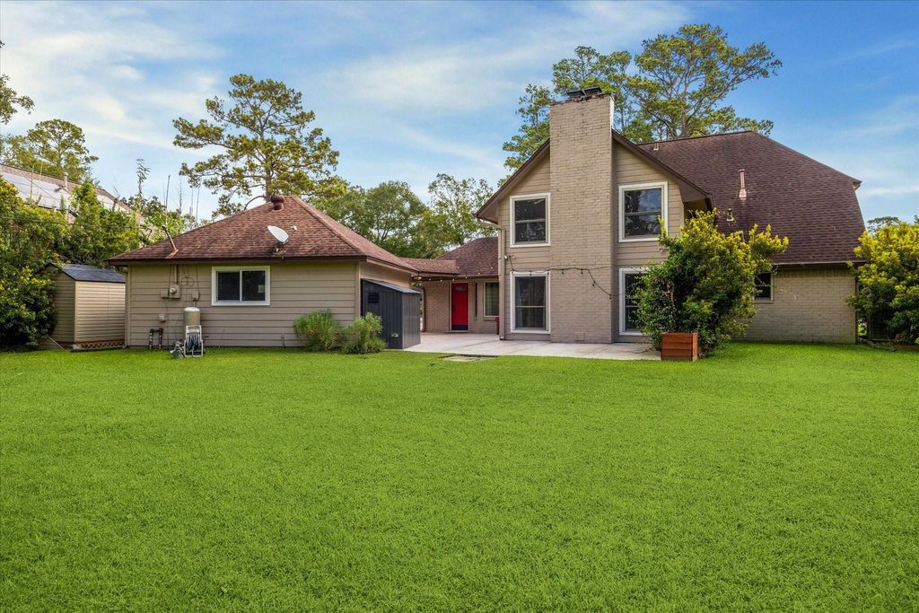 Photo of 1711 Chestnut Ridge Road, Kingwood, TX 77339 (MLS # 8625915)