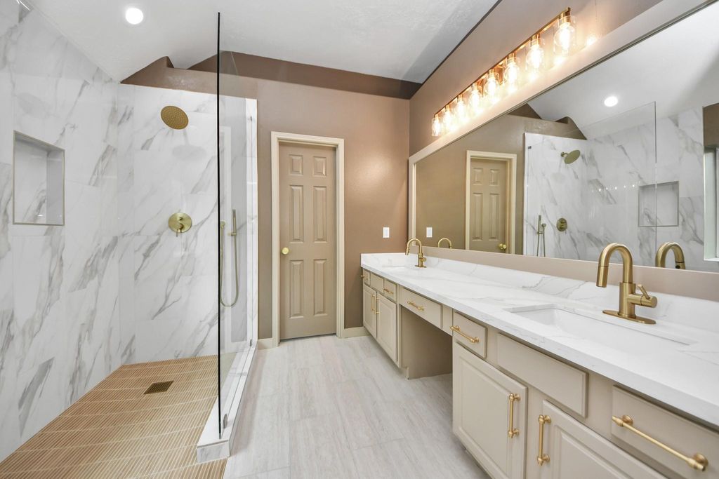 Photo of 14423 Gadwall Court, Houston, TX 77044 (MLS # 3736827)