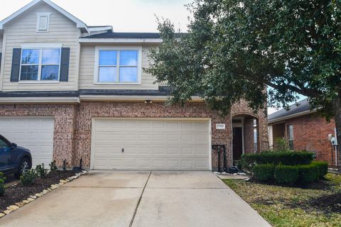 Photo of 17319 Brookhollow Court Drive, Houston, TX 77084 (MLS # 83167088)