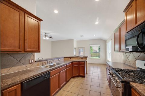 Tiny photo for 5950 Carpenters Hollow Court, Houston, TX 77049 (MLS # 18602025)