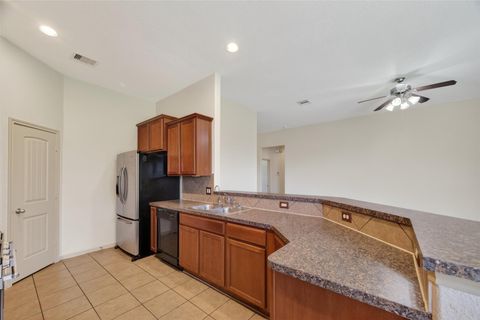 Tiny photo for 5950 Carpenters Hollow Court, Houston, TX 77049 (MLS # 18602025)
