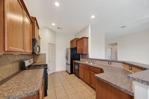 Tiny photo for 5950 Carpenters Hollow Court, Houston, TX 77049 (MLS # 18602025)