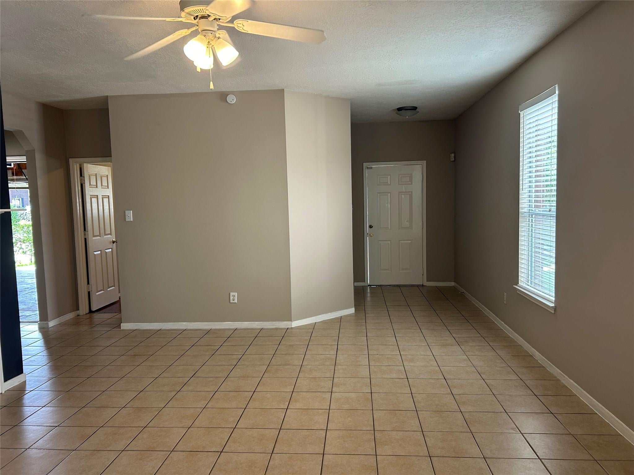 24227 Pinecreek Point