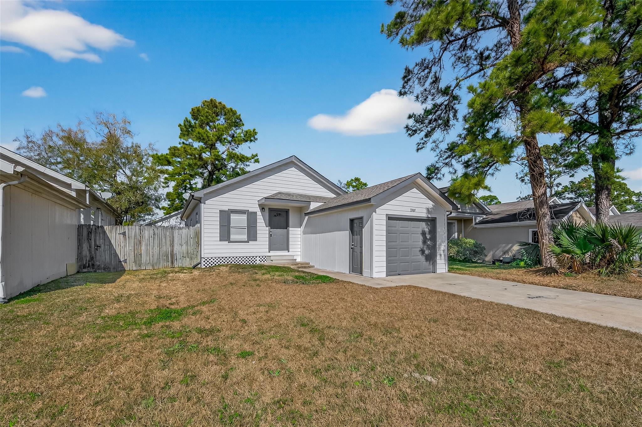 11907 Greensbrook Forest Drive