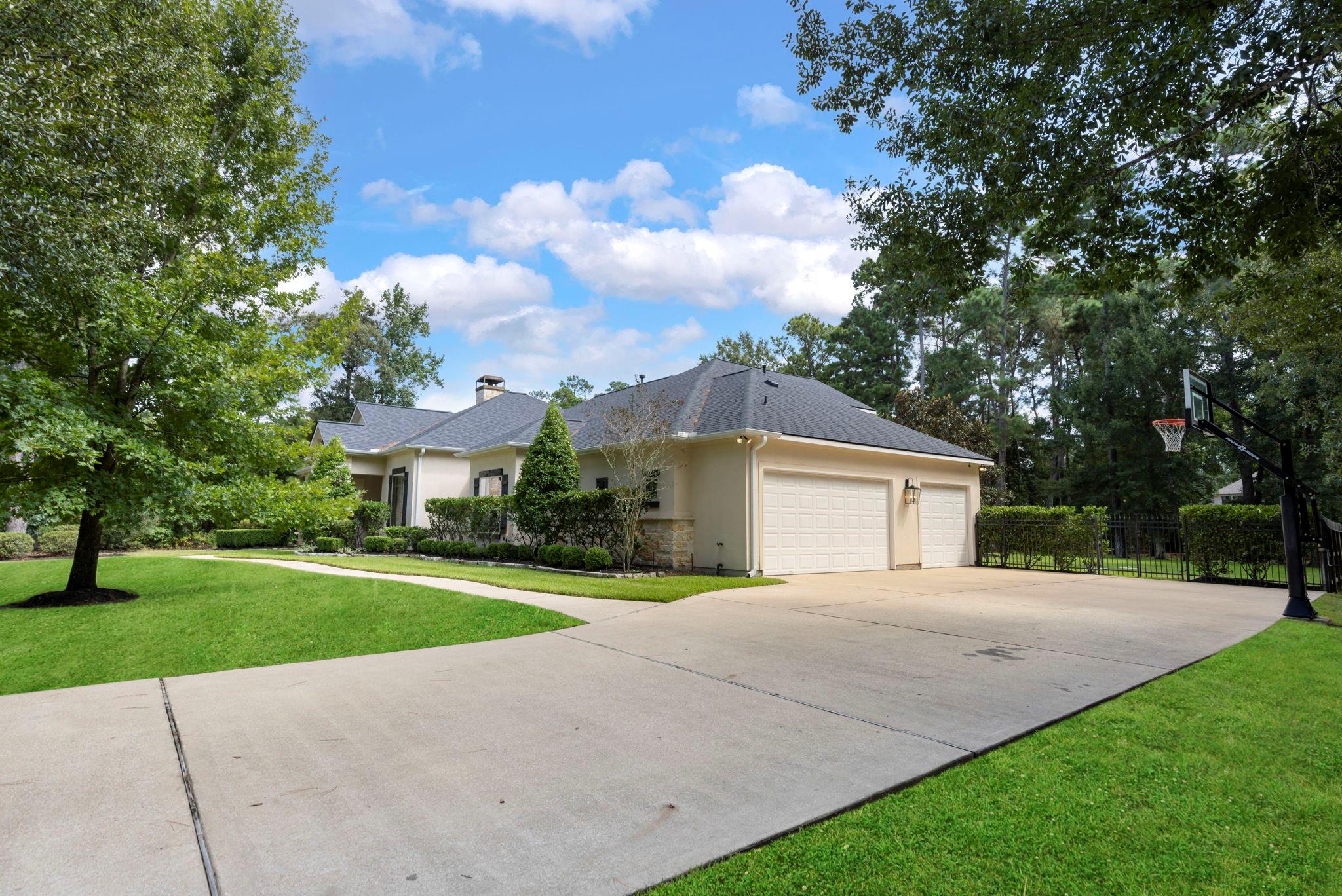 4110 Balsam Fir Lane