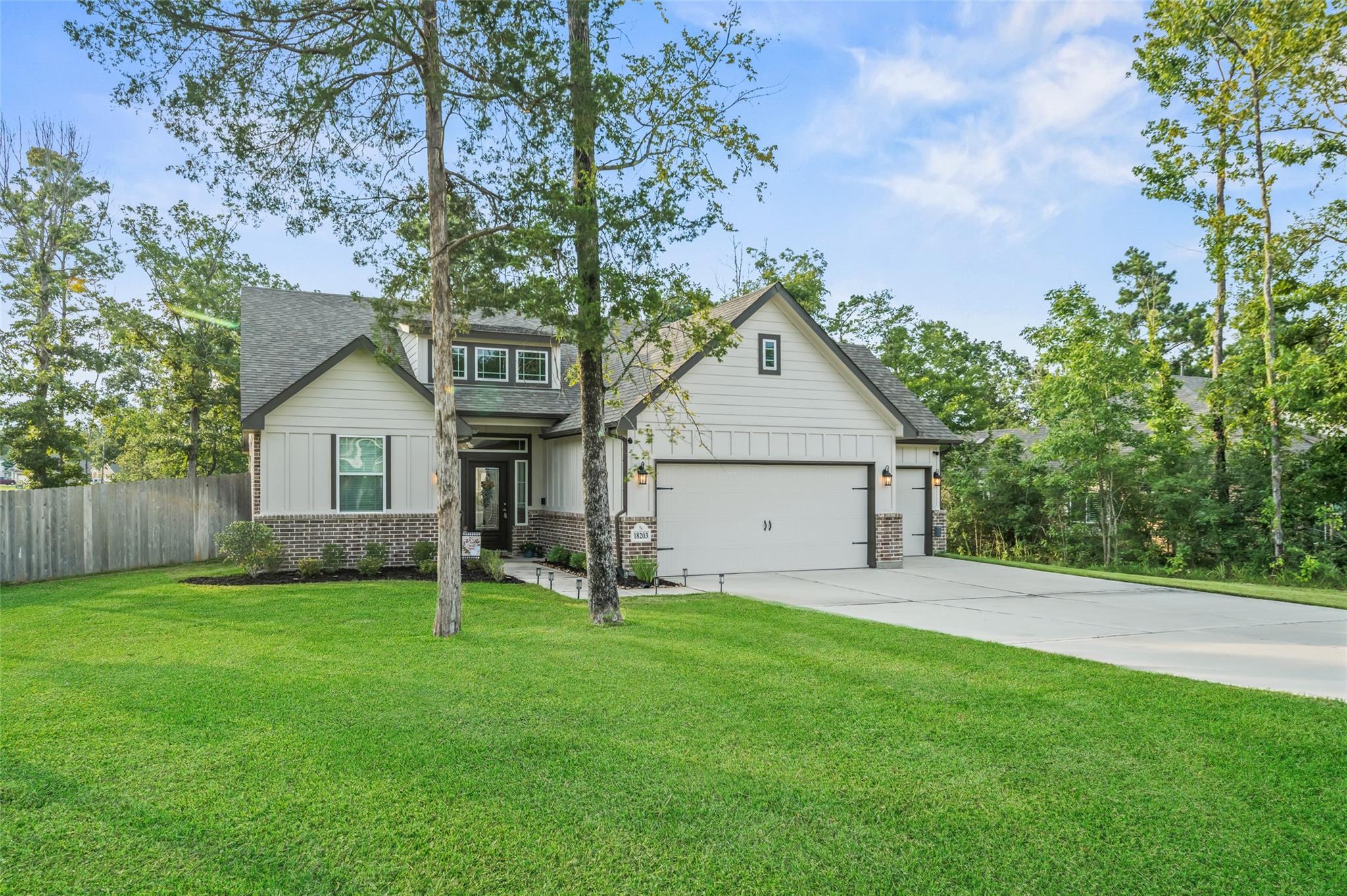 18203 Samie Nell Court