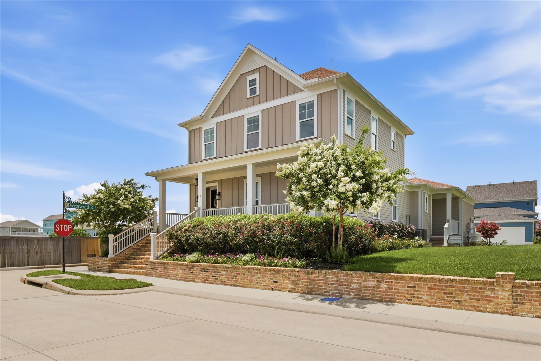 12 Gentry Lane