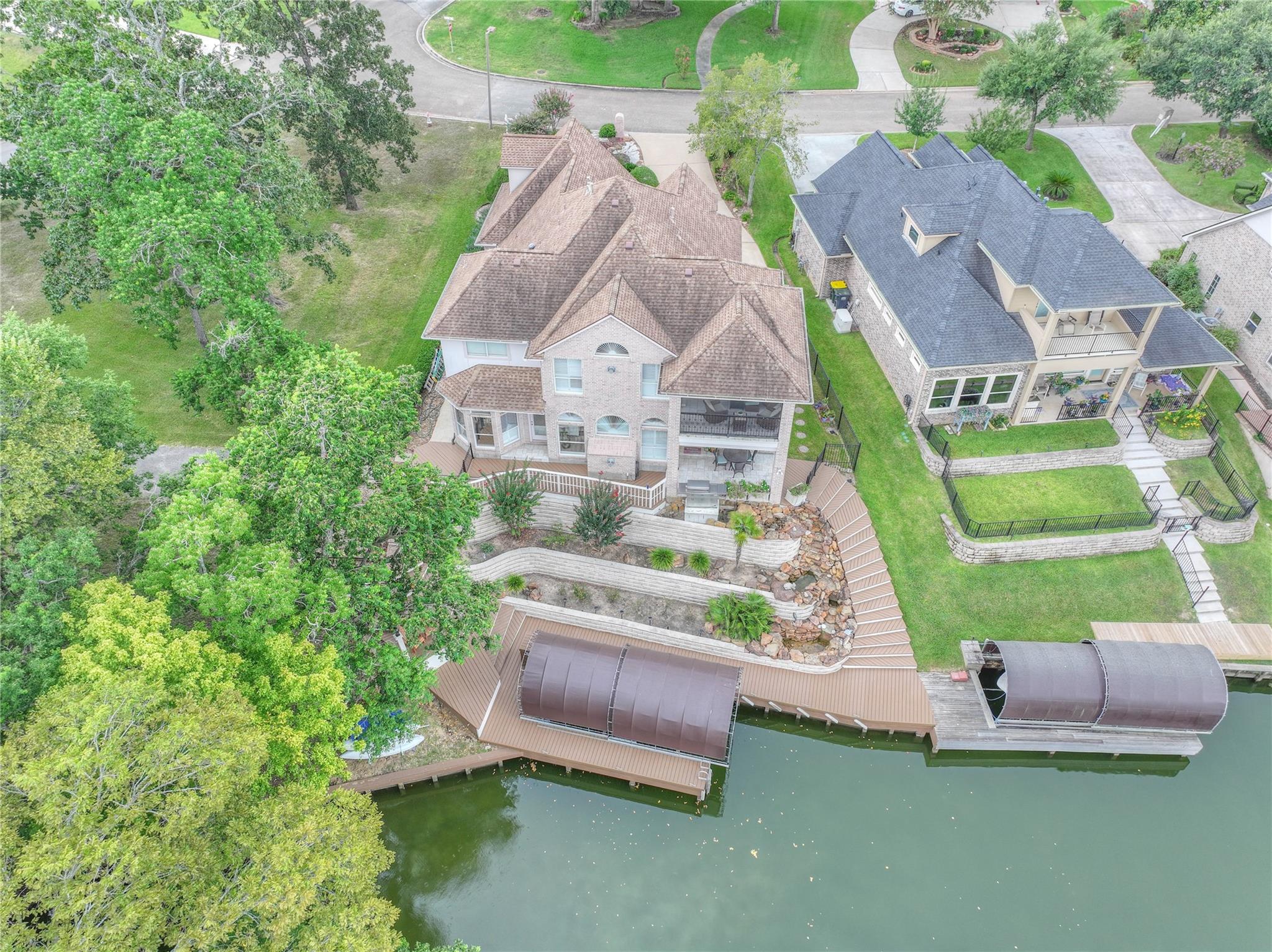 6087 Longmire Trail