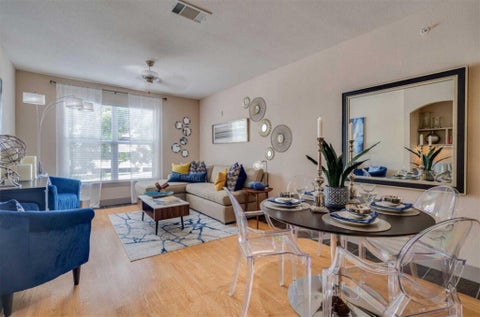 Apartment For Rent - 3660 Richmond St Avenue #307<br/> Houston, TX 77046