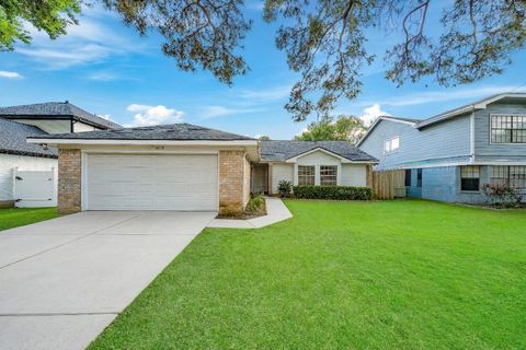 Photo of 14115 Sableridge Drive, Houston, TX 77014 (MLS # 65844323)