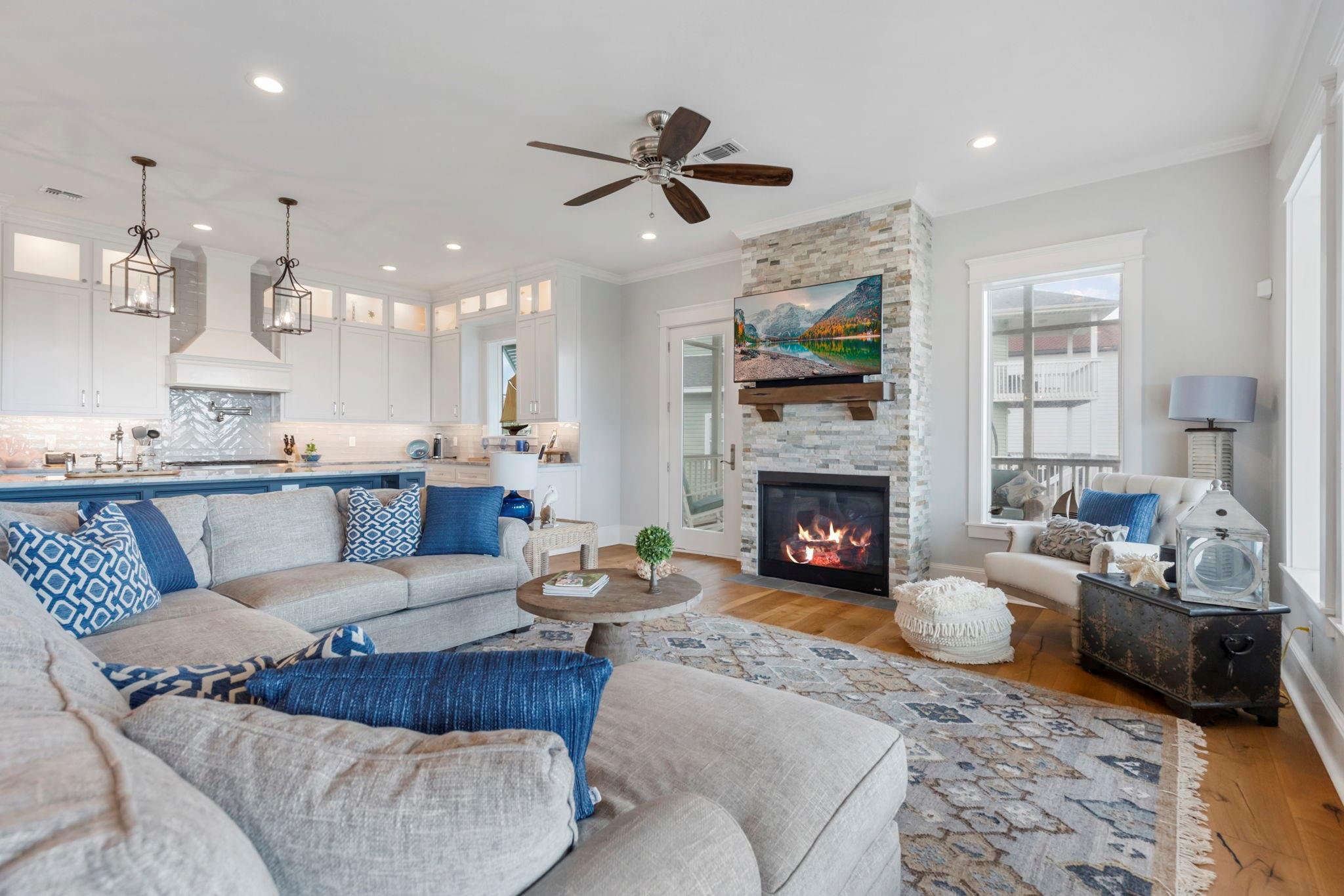 14432 Spyglass Circle