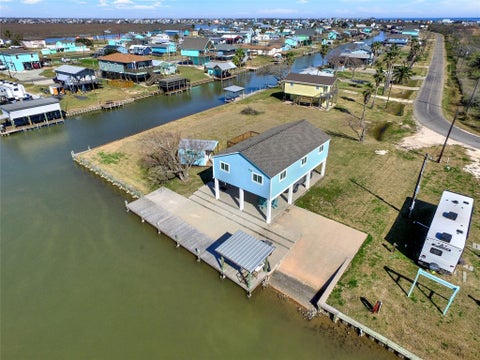 Homes For Sale - 982 County Road 204<br/> Sargent, TX 77414