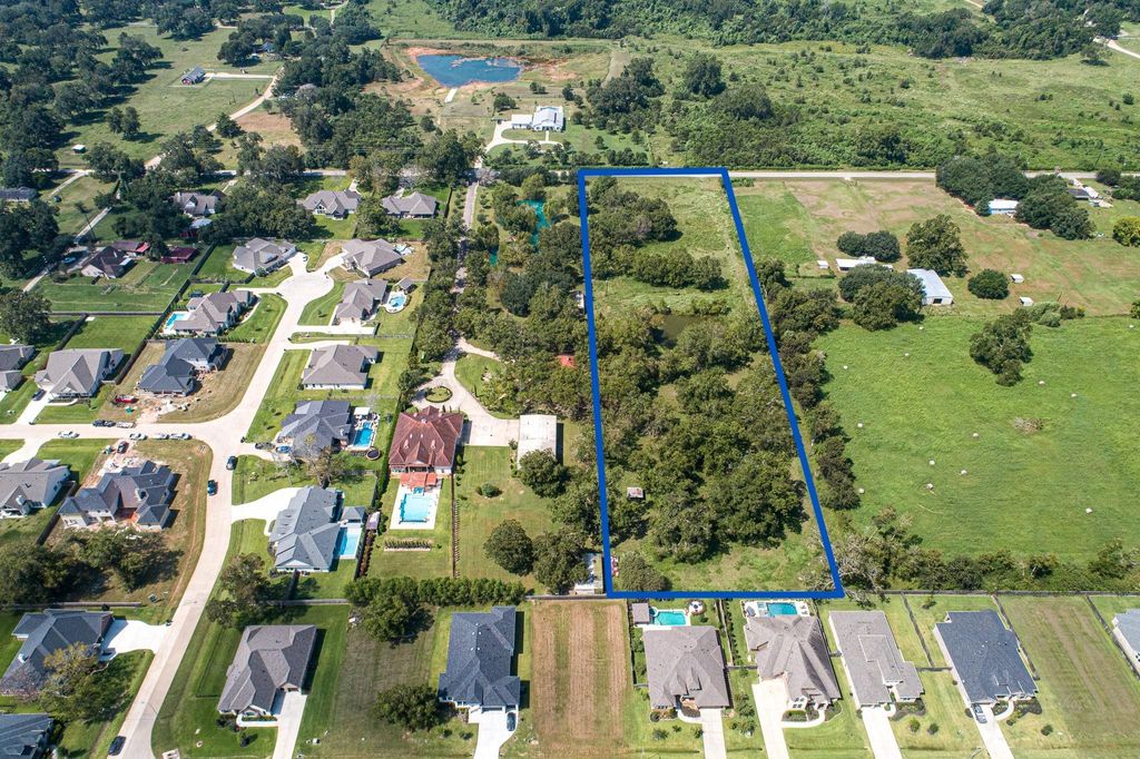 Photo of 3220 Bowser Road, Fulshear, TX 77441 (MLS # 49519096)