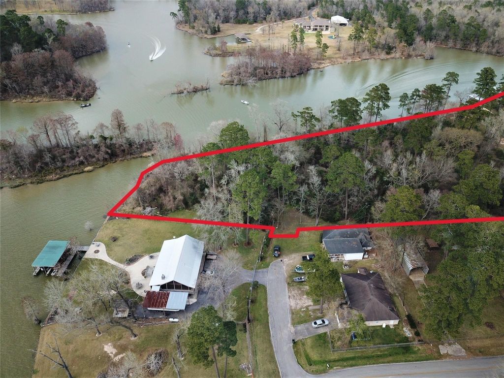Photo of 25810 Lakewater Drive, Huffman, TX 77336 (MLS # 20724665)