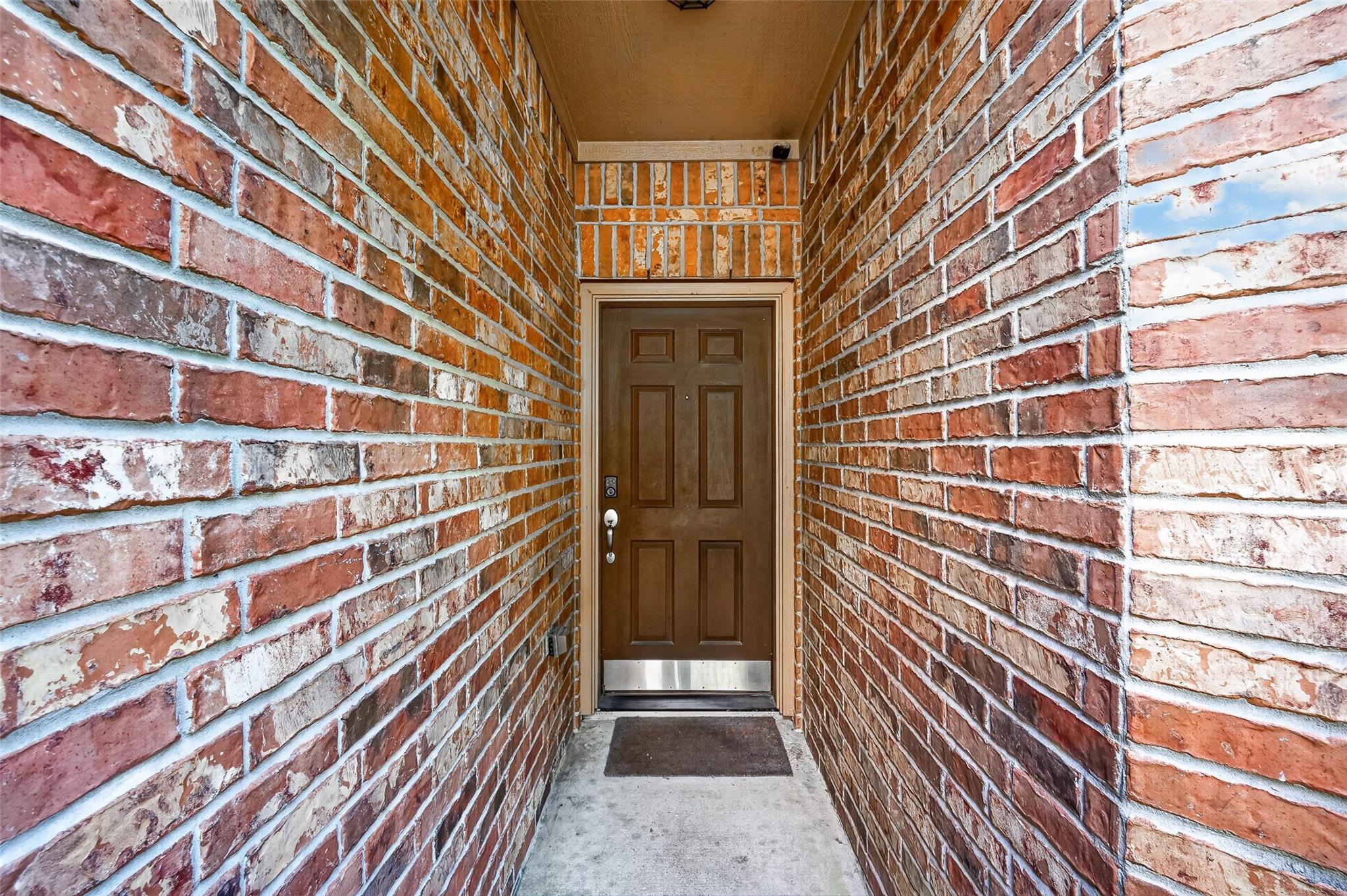 10221 Stone Gate Drive