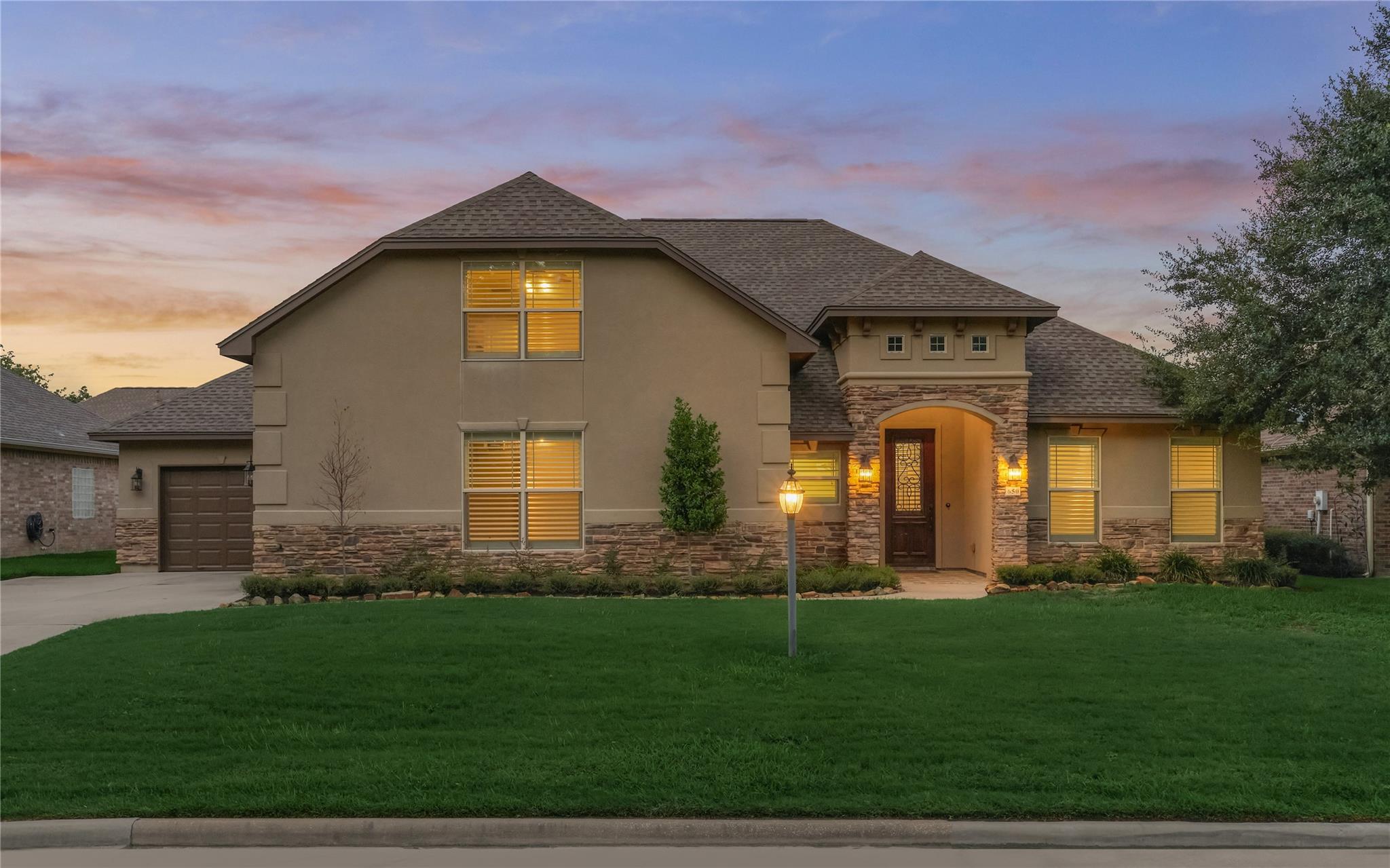 650 Edgewood Drive