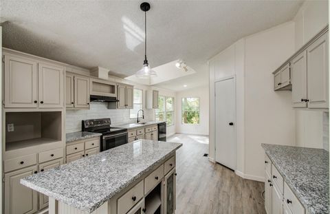 Photo of 796 County Road 373, Splendora, TX 77372 (MLS # 14408855)