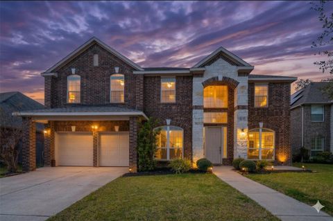 Photo of 2304 Dolan Falls Lane, Pearland, TX 77089 (MLS # 87427232)