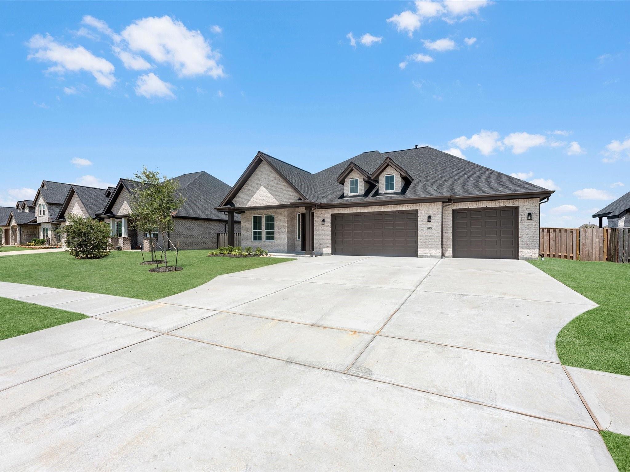 10006 Goliad Drive
